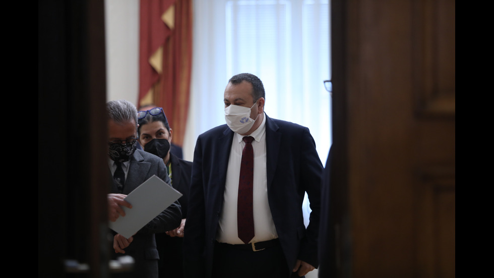 Започнаха консултациите при президента за нов кабинет