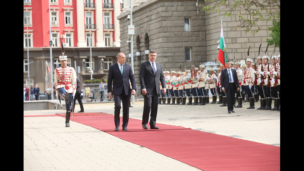 Президентът на Хърватия пристигна у нас по покана на Румен Радев