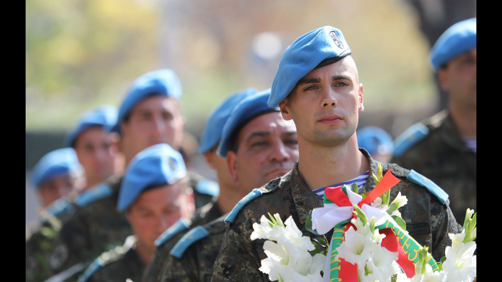 Отбелязваме Деня на военния парашутист