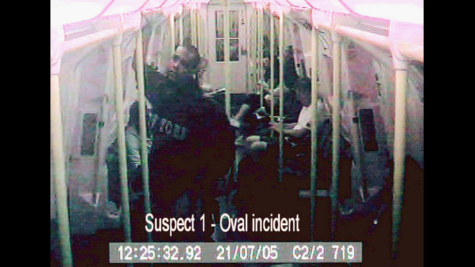 ОТ АРХИВА: 2005 година - годината, в която 52 души загинаха при атаки в лондонското метро