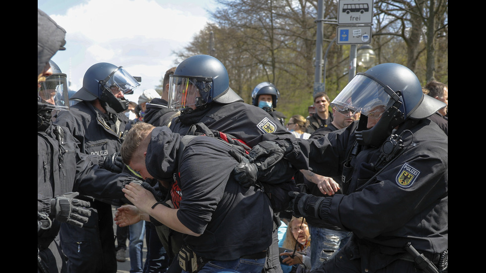 Протест в Германия срещу проектозакон за локдаун