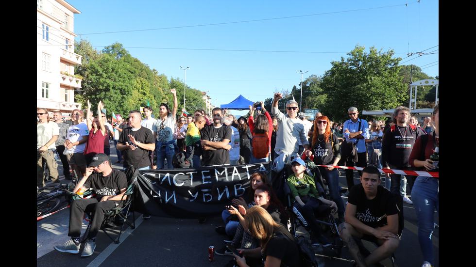 Митинг-концерт променя движението на градския транспорт в София