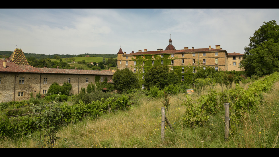 Градчето, което французите харесват най-много в страната си