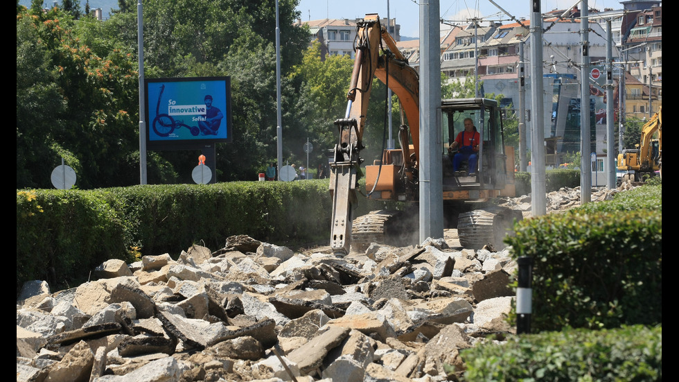 Ремонтите в София вървят с пълна сила
