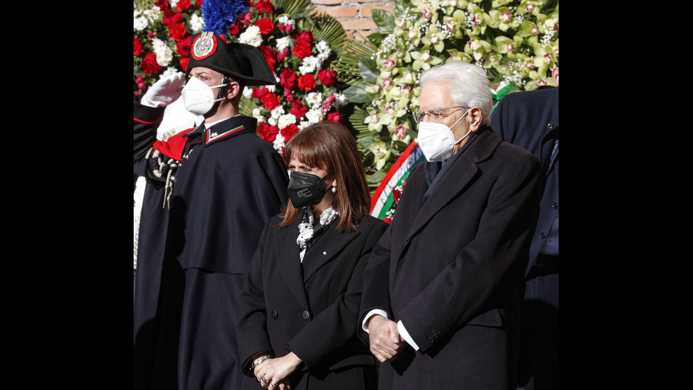 Погребаха с държавни почести Давид Сасоли в Рим