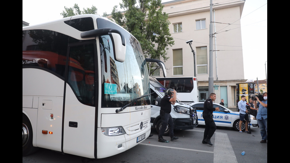 Три протеста в "Триъгълника на властта"