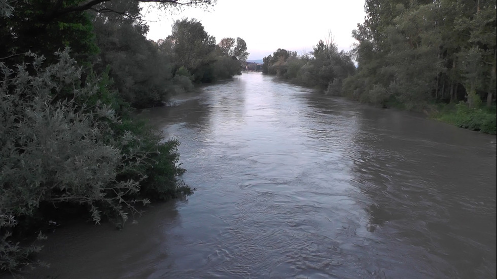 Водолаз изчезна във водите на река Искър