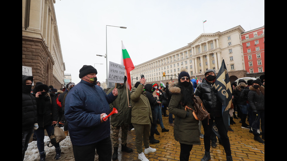 Ресторантьорите излязоха на протест