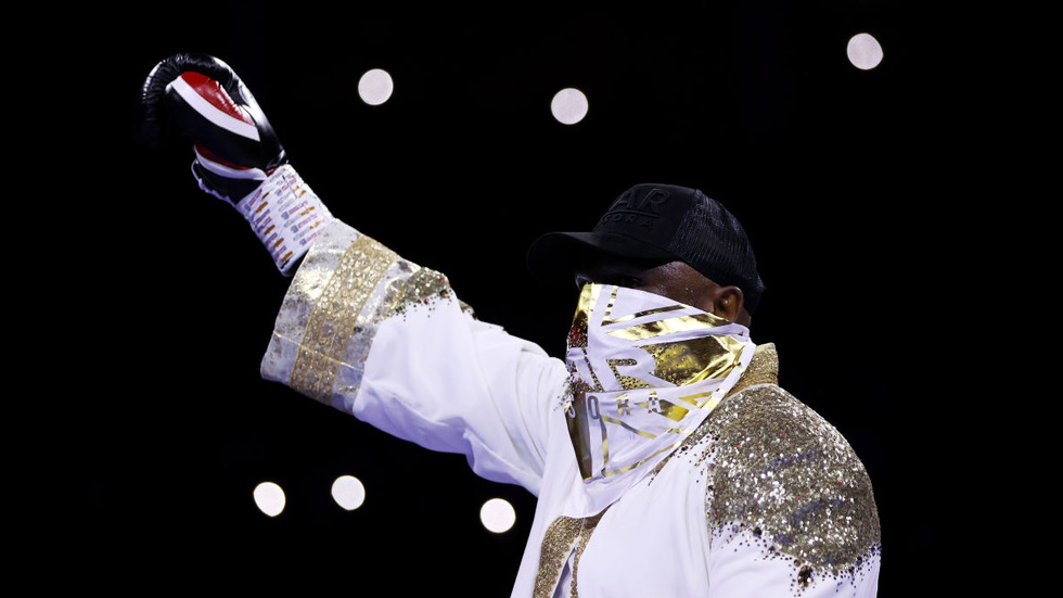 Кобрата срещу Чисора в мач за интернационалната титла на WBA