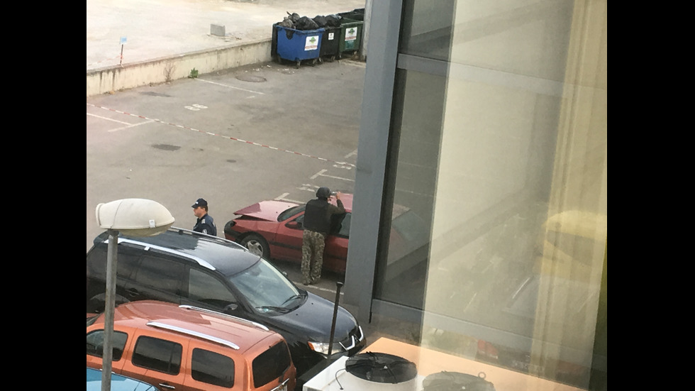 Изоставен куфар на паркинга на NOVA вдигна полицията на крак