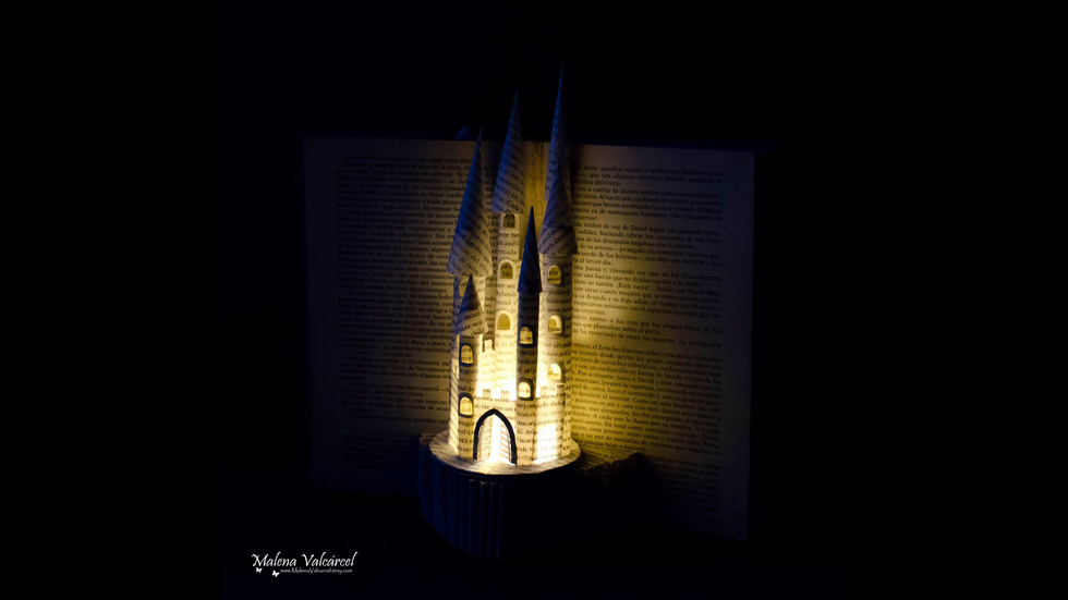 Магически скулптури от хартия