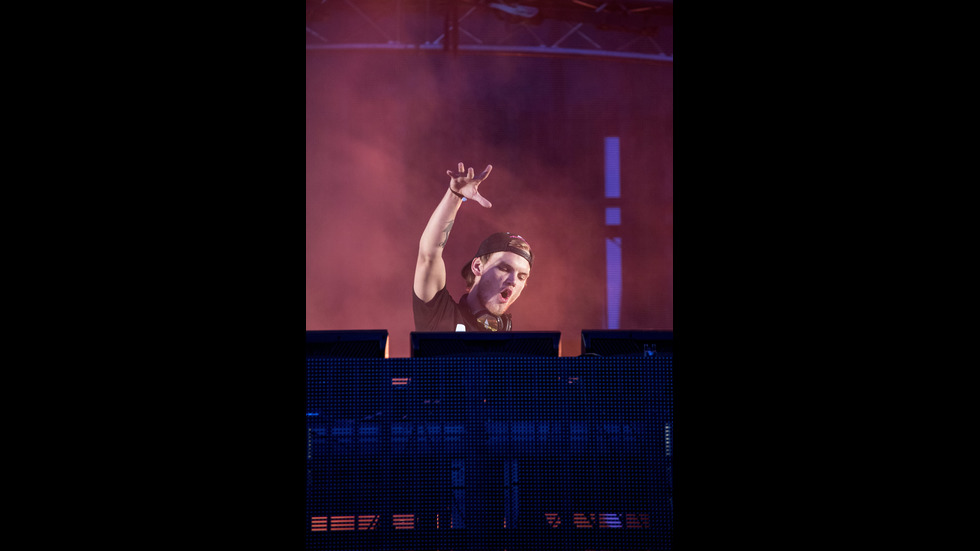 Почина DJ Авичи