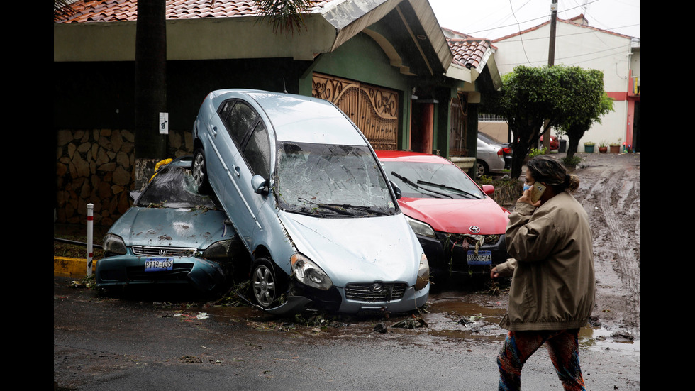 Тропически бури взеха жертви в Централна Америка