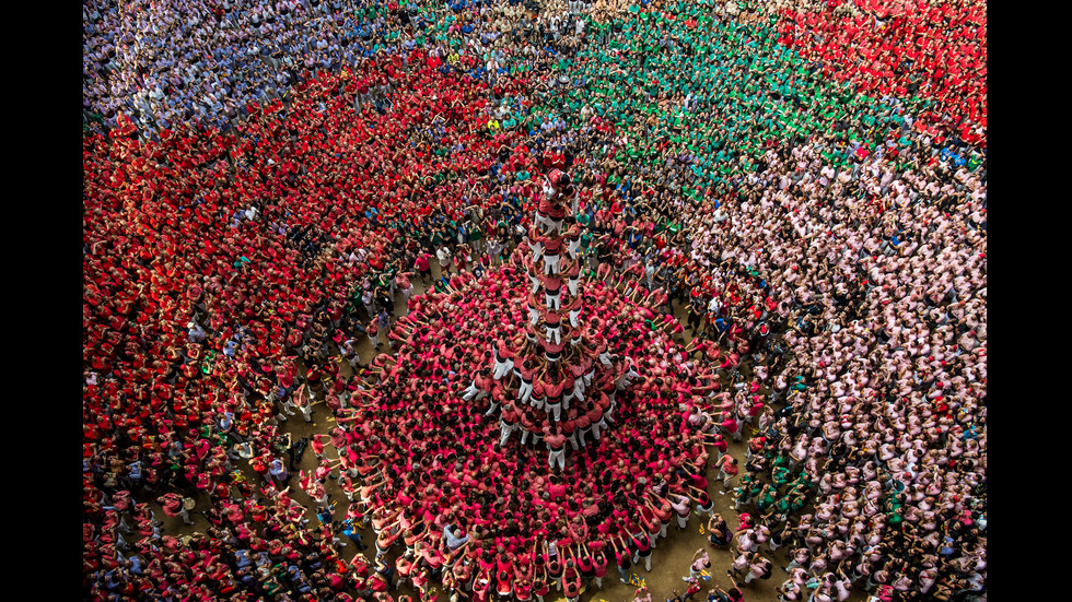 Кули от хора в Испания