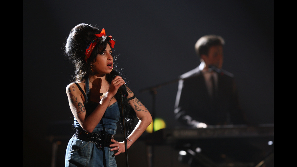 Животът на Ейми Уайнхаус в снимки