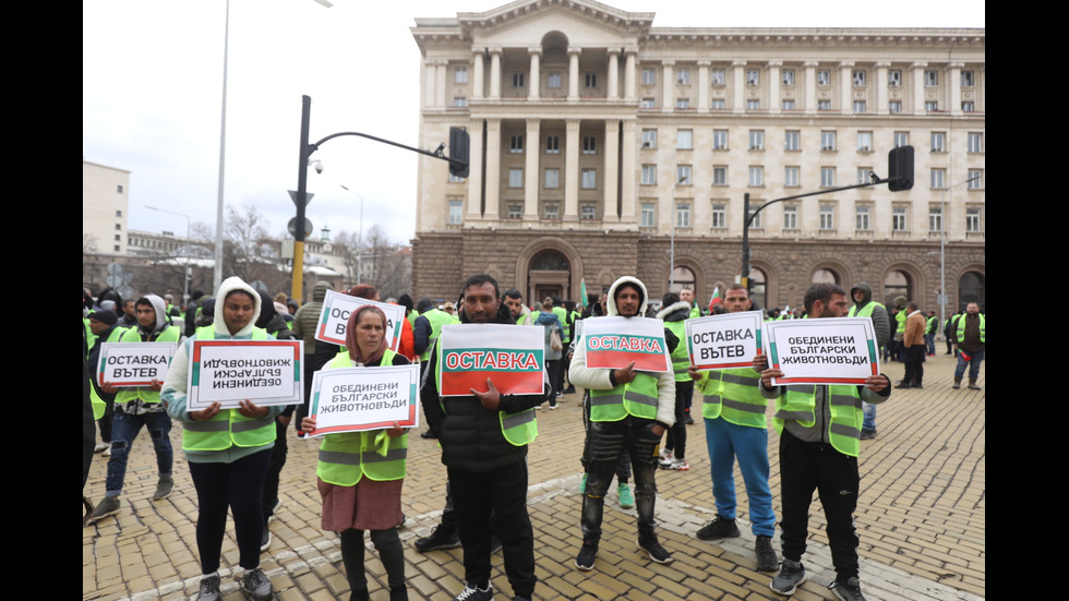 Въпреки меморандума: Част от земеделците продължават с протестите