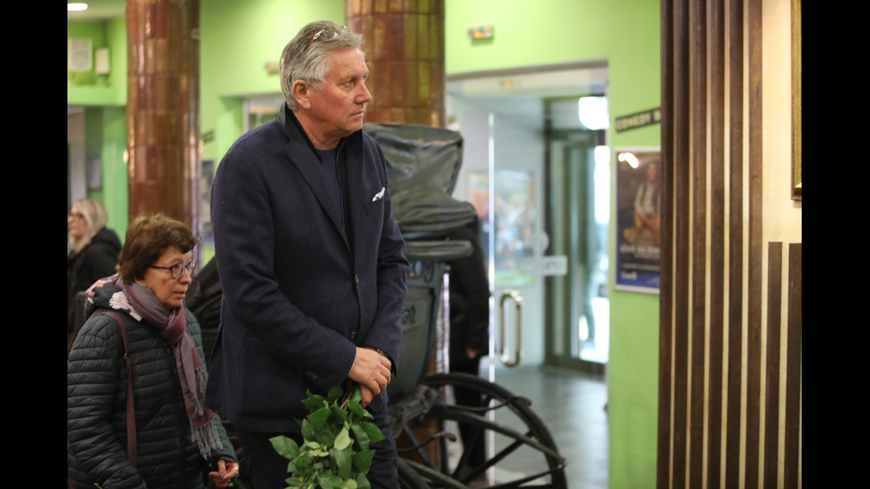 Прощаваме се с актьора Славчо Пеев