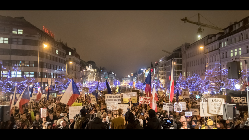 Пореден масов протест срещу Андрей Бабиш в Чехия