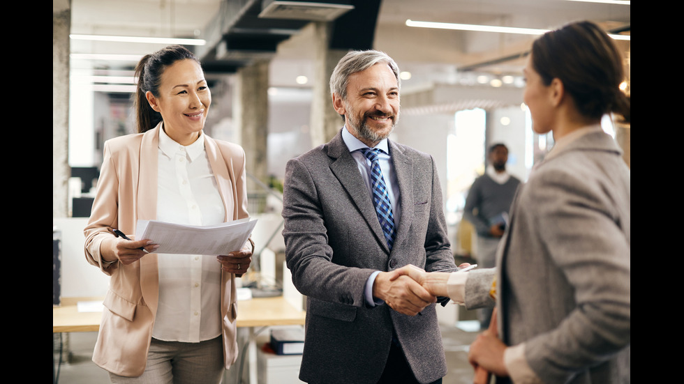 Как да се облечете, за да получите мечтаната работа