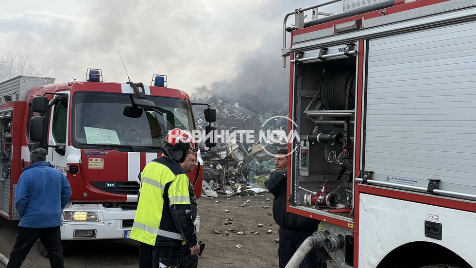 Пожар в автоморга в Бургас