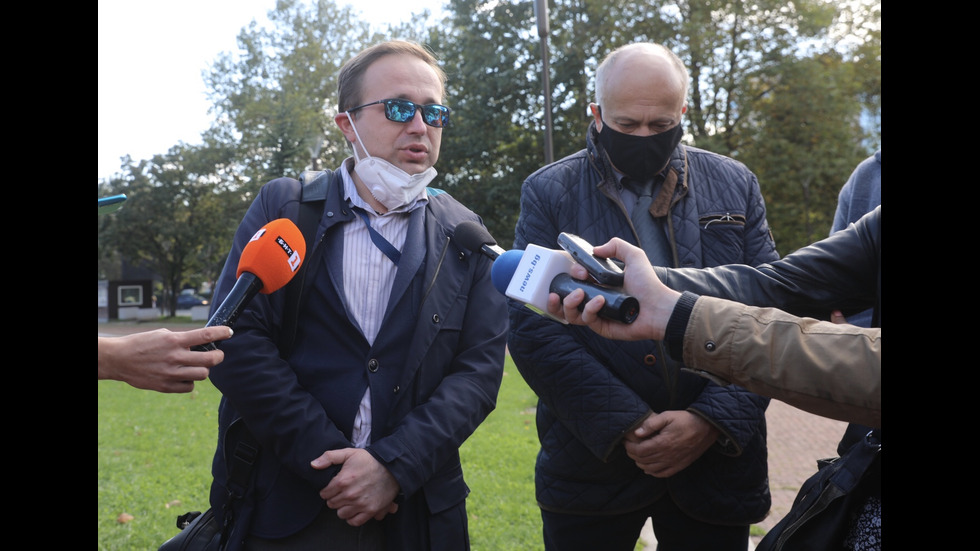 Розова градина в знак на почит към донорите и техните семейства пред НДК