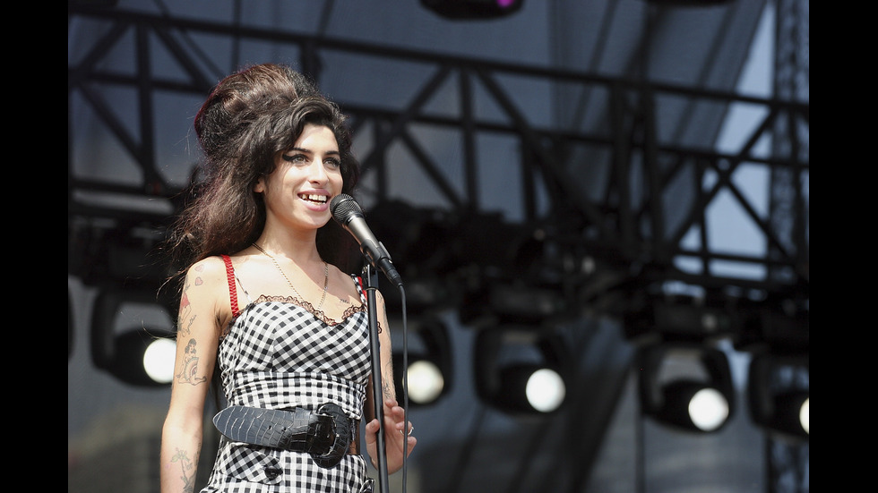 Животът на Ейми Уайнхаус в снимки