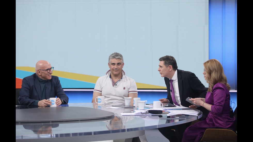 ЗАД КАДЪР: Изборният ден по NOVA В СНИМКИ