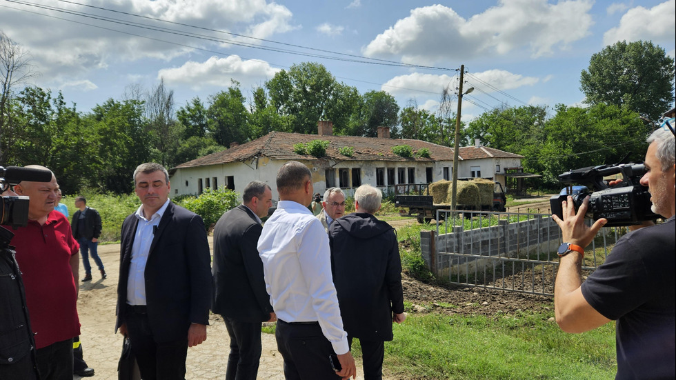 Денков посети Хайредин