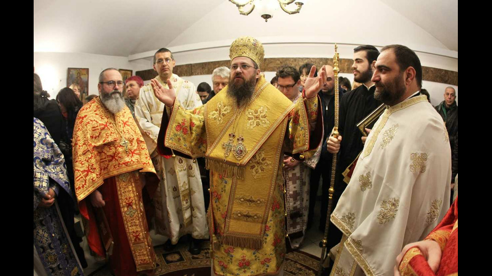 Архиерейска св. Литургия за Антоновден в Кремиковския манастир