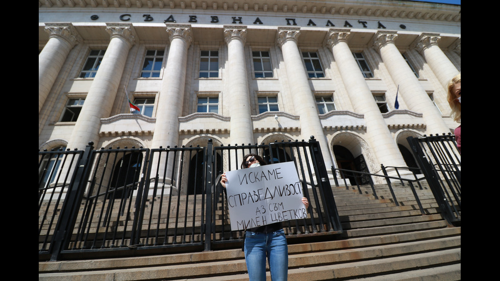 Бдение в памет на Милен Цветков в няколко града