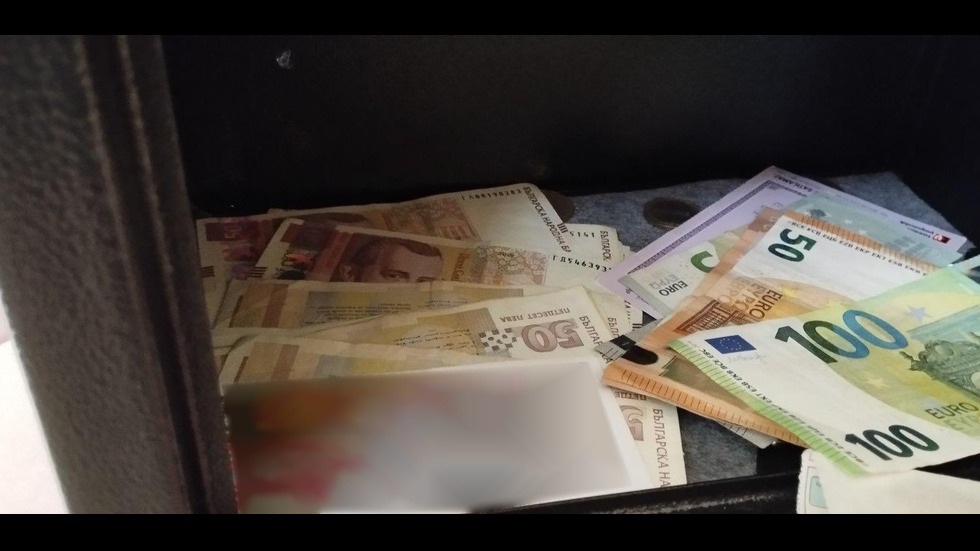 Разбиха престъпна група, извършвала измами на чужди граждани