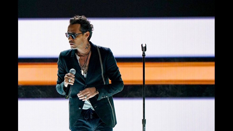 Звездата на латино музиката Марк Антъни на 55