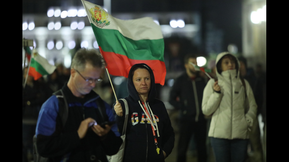 93-а вечер на протести в София