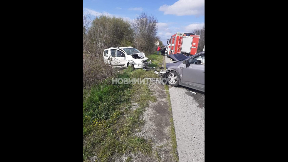 Катастрофа затруднява движението по пътя Велико Търново - Русе