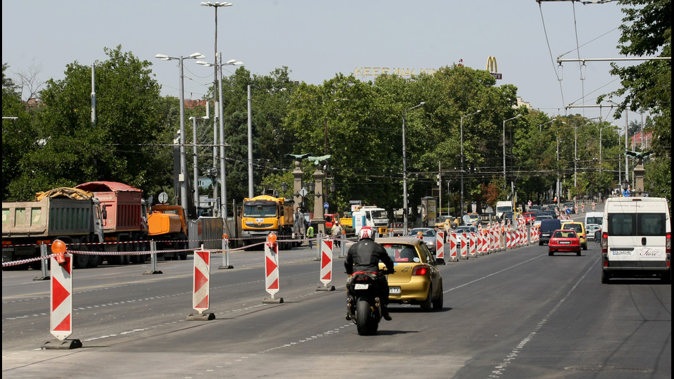 Отново промени в движението пред Орлов мост в столицата