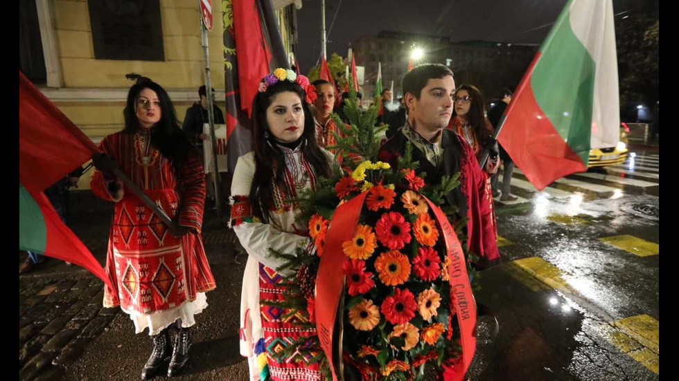 ВМРО отбелязва с факелно шествие подписването на Ньойския договор