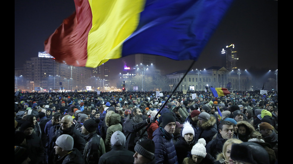 Хиляди протестираха в Букурещ заради спорни промени в Наказателния кодекс