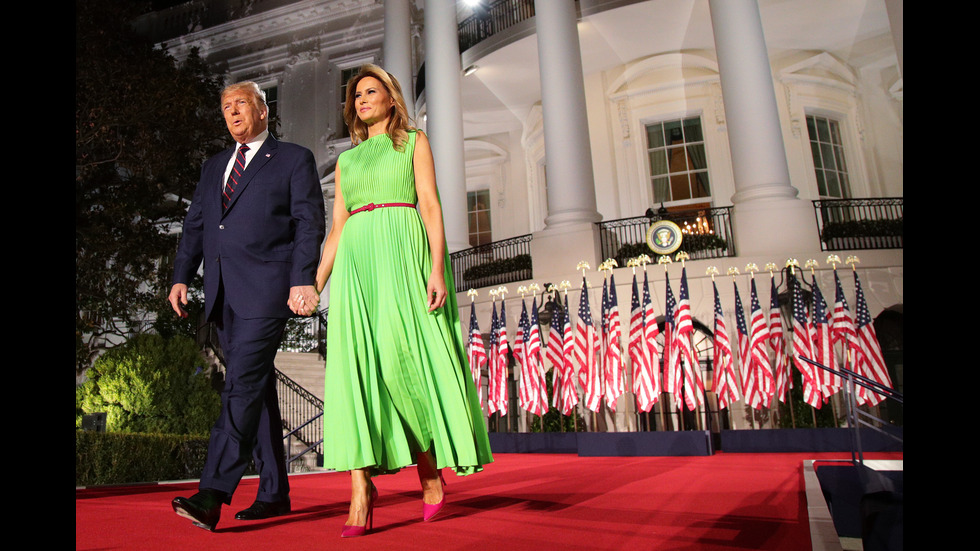 СТИЛ И СЕКСАПИЛ: Мелания Тръмп като първа дама