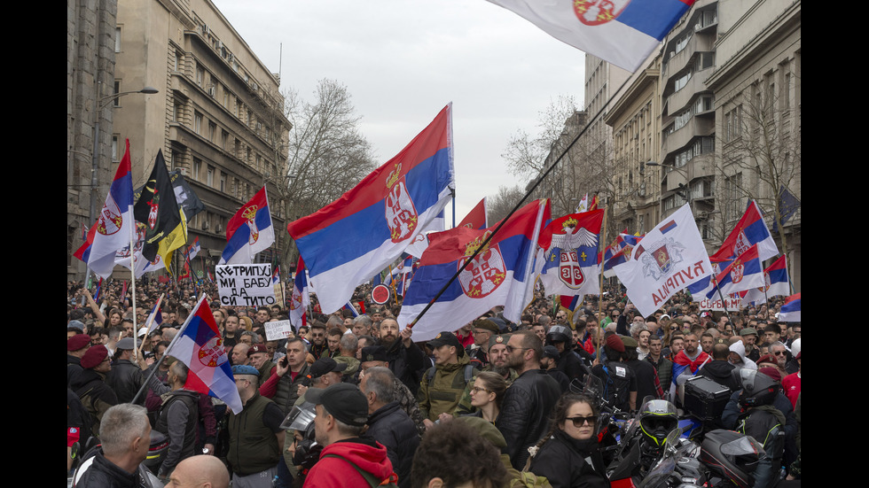 Най-големият антиправителствен протест в Сърбия