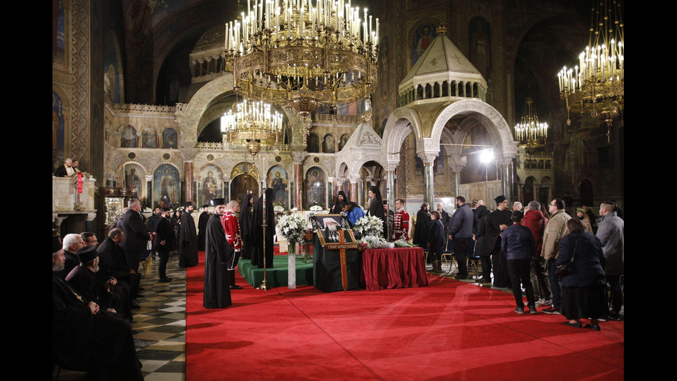 България се прости със своя патриарх