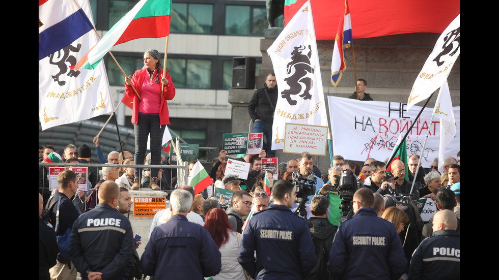 „Възраждане” с протест пред НС срещу изпращането на военна помощ за Украйна