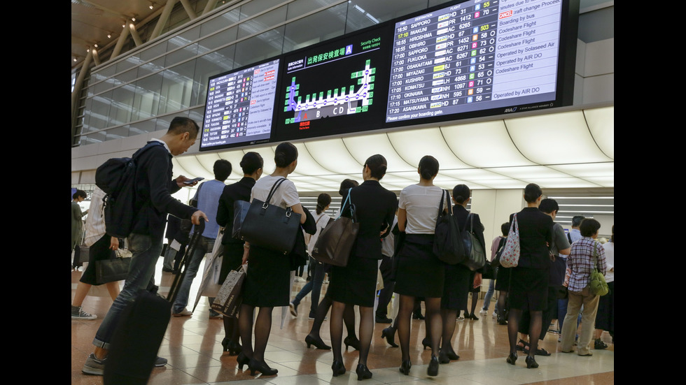 Отменени полети в Япония заради тайфуна Малакас