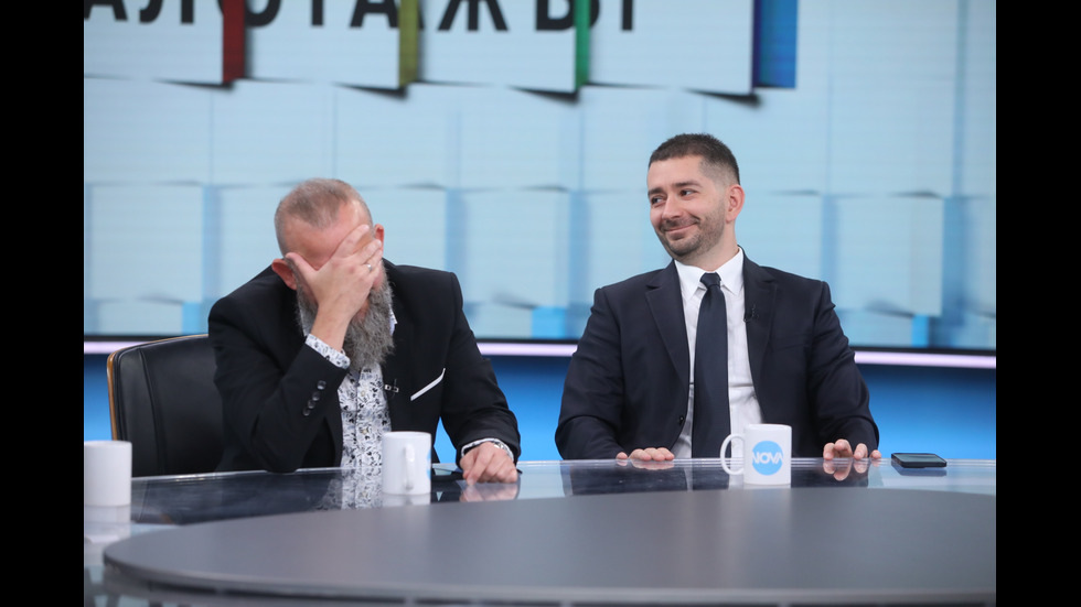 ЗАД КАДЪР: Изборният ден по NOVA В СНИМКИ