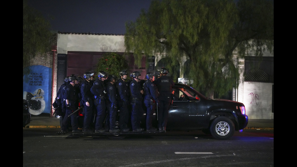 Сблъсъци между Гвардията и протестиращи в Лос Анджелис