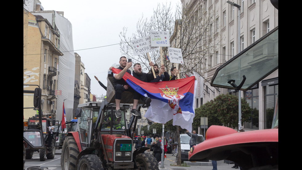 Най-големият антиправителствен протест в Сърбия