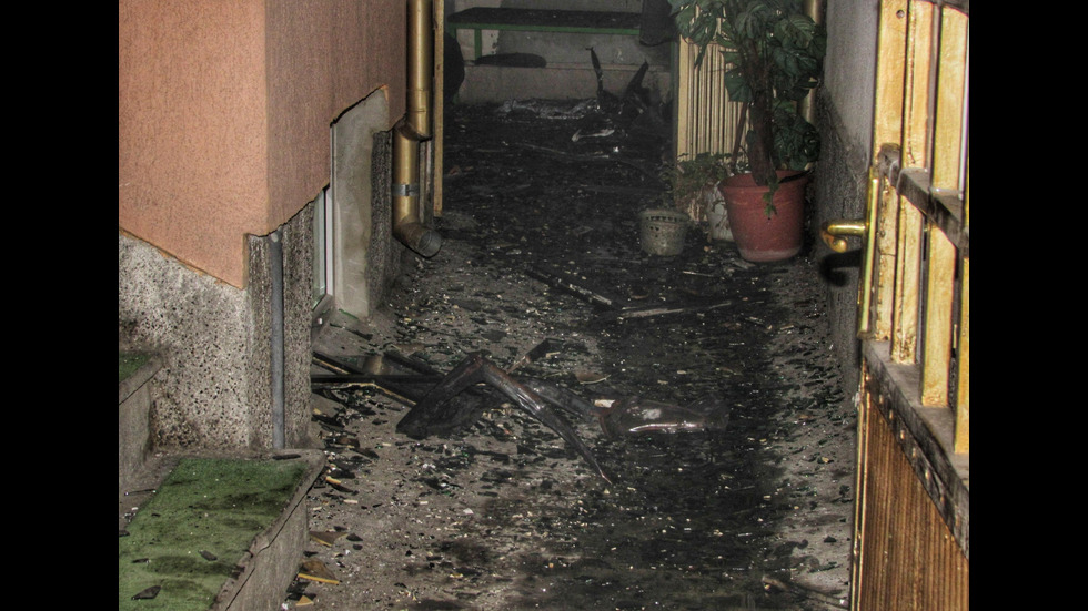 Взрив на газова бутилка вдигна на крак цял квартал в Русе