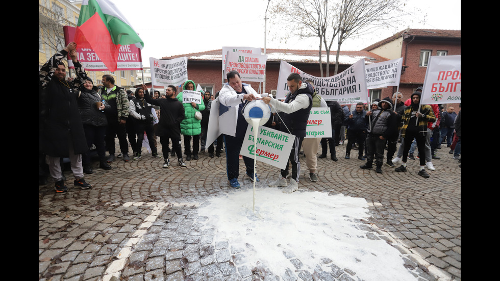 Фермери и животновъди отново излизат на протест