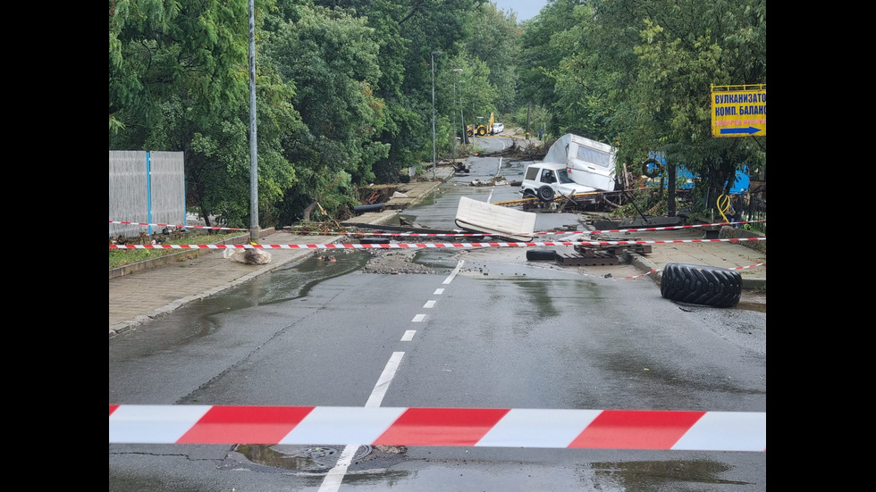 Бедствието по Южното Черноморие в снимки