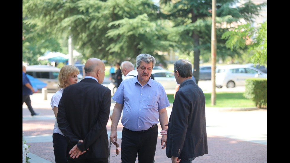 Прощаваме се с Радосвет Радев