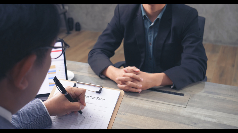 Как да се облечете, за да получите мечтаната работа